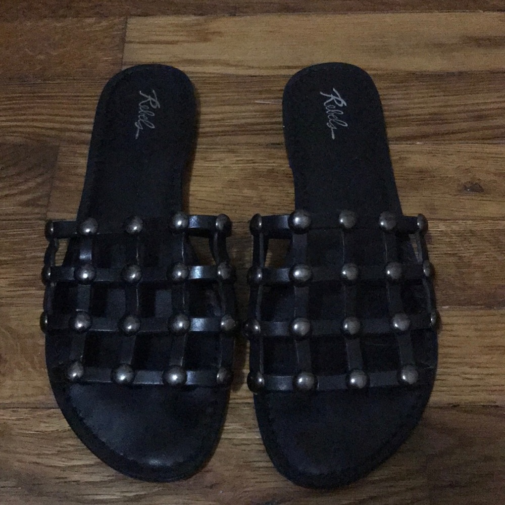 Rebels cage sandals